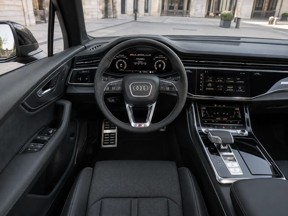 Audi Q7 50 TDI S-Line Edition 2025, Frontansicht — Munich Luxury Cars, München. Der Audi Q7 50 TDI S-Line Edition (Modelljahr 2025) verbindet die Aufbauhöhe und den…