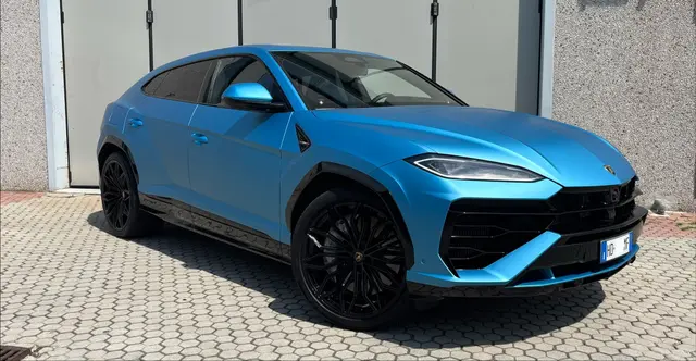 Lamborghini Urus SE 2025 — Munich Luxury Cars, München