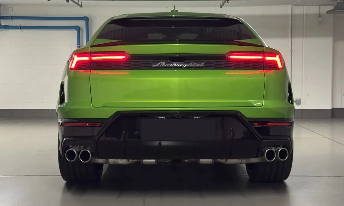Lamborghini Urus SE 2026, Heckansicht — Munich Luxury Cars, München