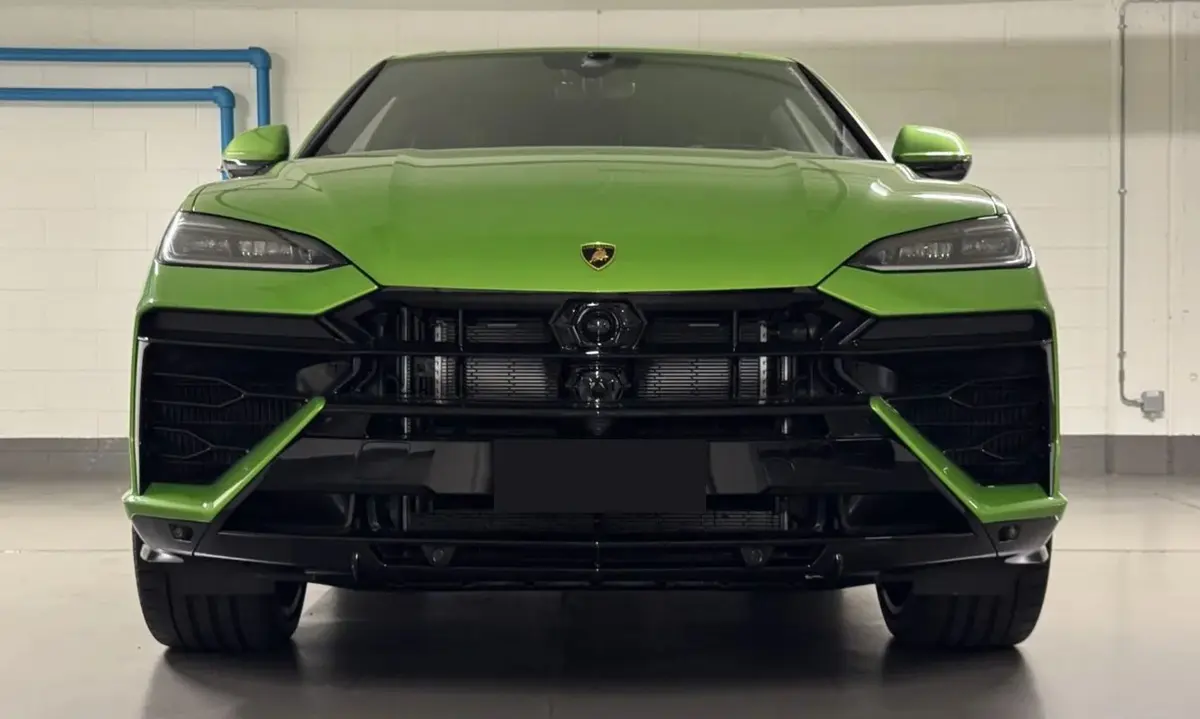 Lamborghini Urus SE 2026, Innenraum — Munich Luxury Cars, München