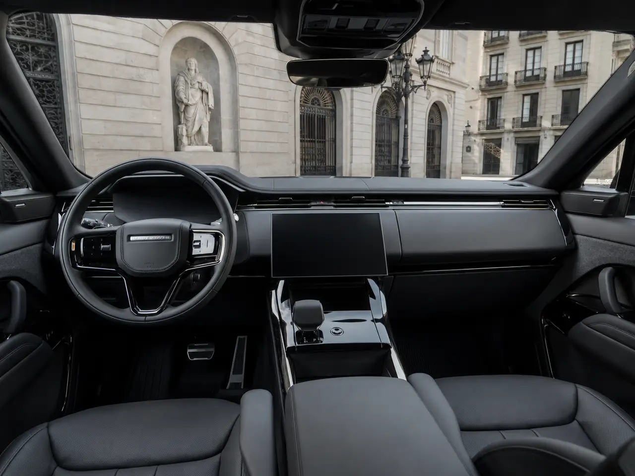 Land Rover Range Rover Sport Dynamic SE 2025, Innenraum — Munich Luxury Cars, München. Der Range Rover Sport Dynamic SE (Modelljahr 2025) verbindet die Präsenz eines großen…
