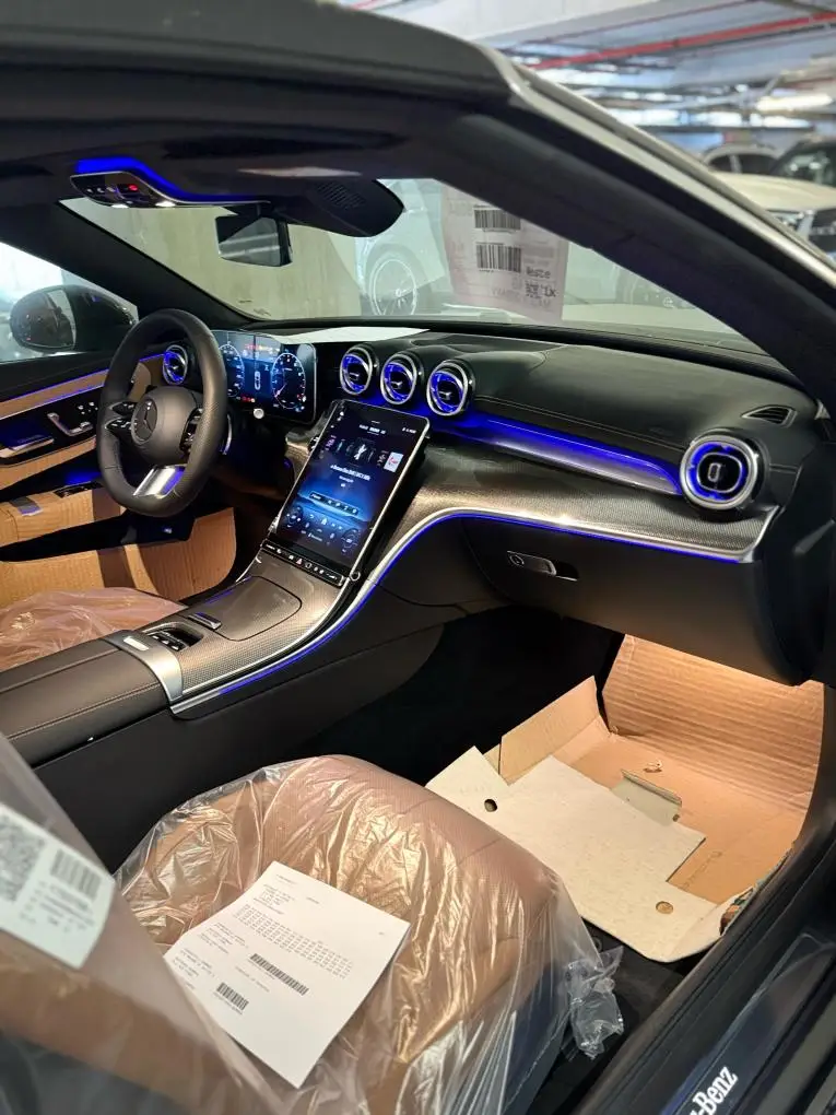 Mercedes Benz CLE 300 Cabriolet AMG Premium 2025, Außenansicht — Munich Luxury Cars, München. Das Mercedes-Benz CLE 300 Cabriolet AMG Premium aus 2025 verbindet die klassische…
