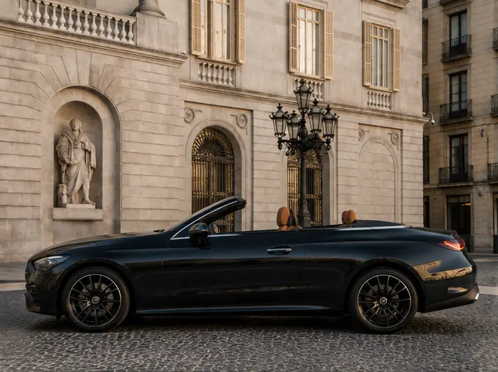 Mercedes Benz CLE 300 Cabriolet AMG Premium 2025, Außenansicht — Munich Luxury Cars, München. Das Mercedes-Benz CLE 300 Cabriolet AMG Premium aus 2025 verbindet die klassische…