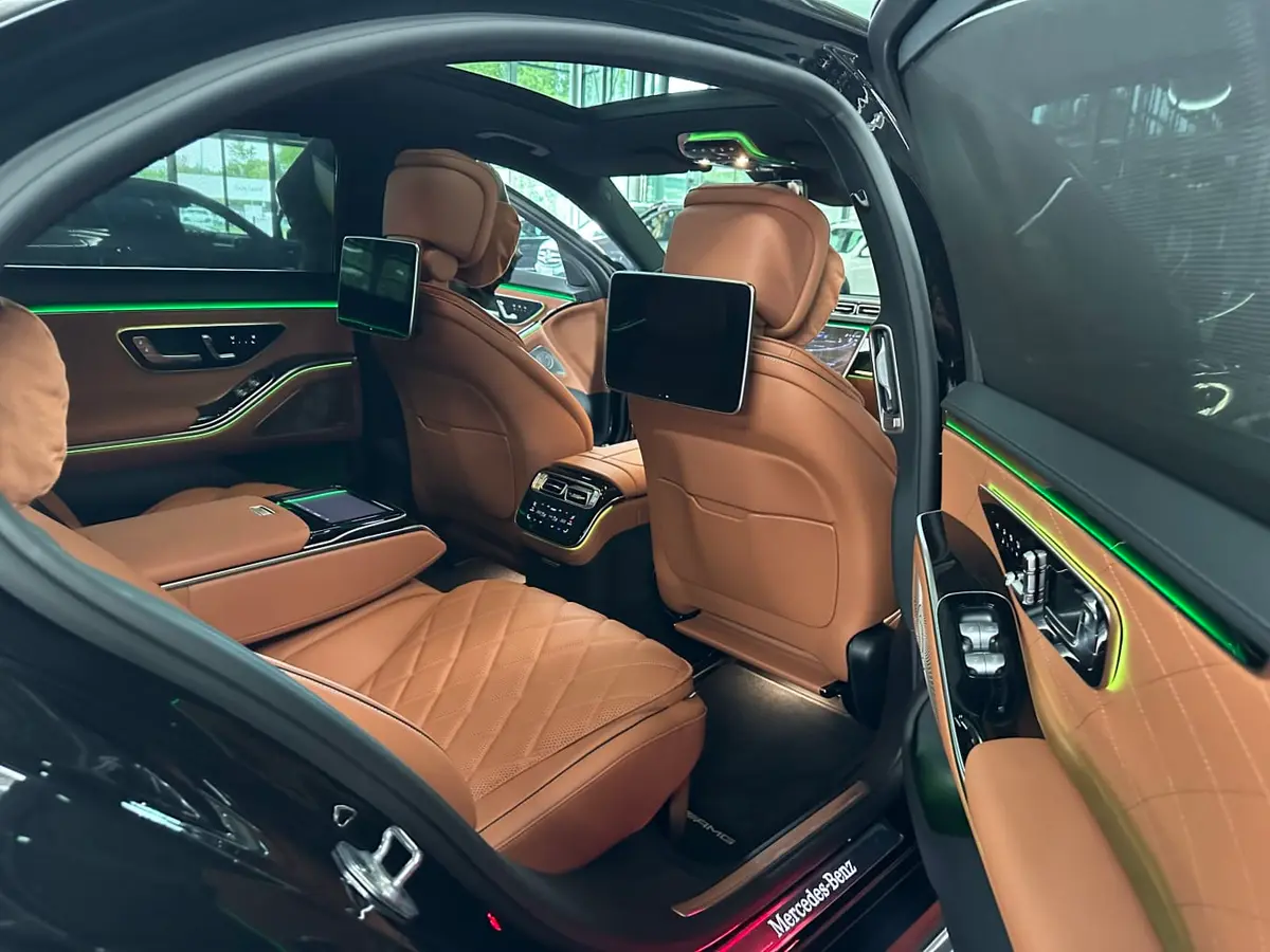 Mercedes Benz S-klasse S400 Long 4-Matic 2023, Armaturenbrett — Munich Luxury Cars, München