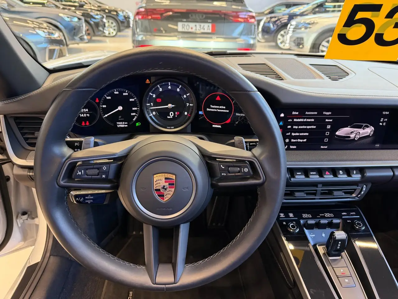 Porsche 911 Carrera S Cabrio (992) 2025, Heckansicht — Munich Luxury Cars, München. Der Porsche 911 Carrera S Cabrio (992) verbindet die typische 911-Präzision mit offener…