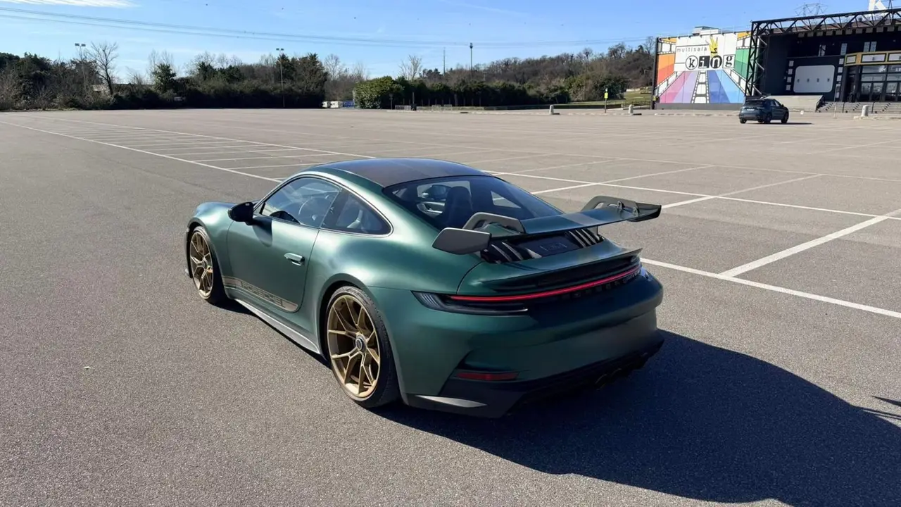 Porsche 911 GT3 2026, Frontansicht — Munich Luxury Cars, München. Der Porsche 911 GT3 (2026) steht für die kompromisslose Linie der Elfer-Baureihe: 510 PS,…